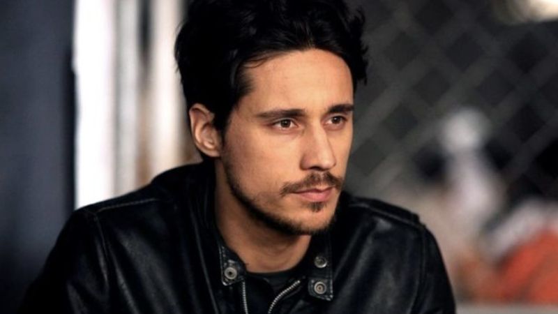 peter gadiot queen of the south