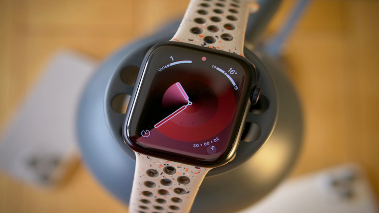 smartwatch yang bisa connect ke strava